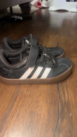 Adidas shoes size 13Kids