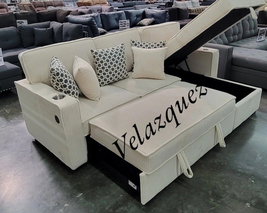✅️✅️Convertible Sectional✅️
(Reversible Storage Chaise W/ Cup Holder & Sofa W/ USB & USB-C Port)