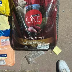 Purina ONE 27.5 Lbs 