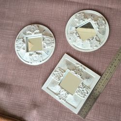 Decorative mirrors Wall hangings