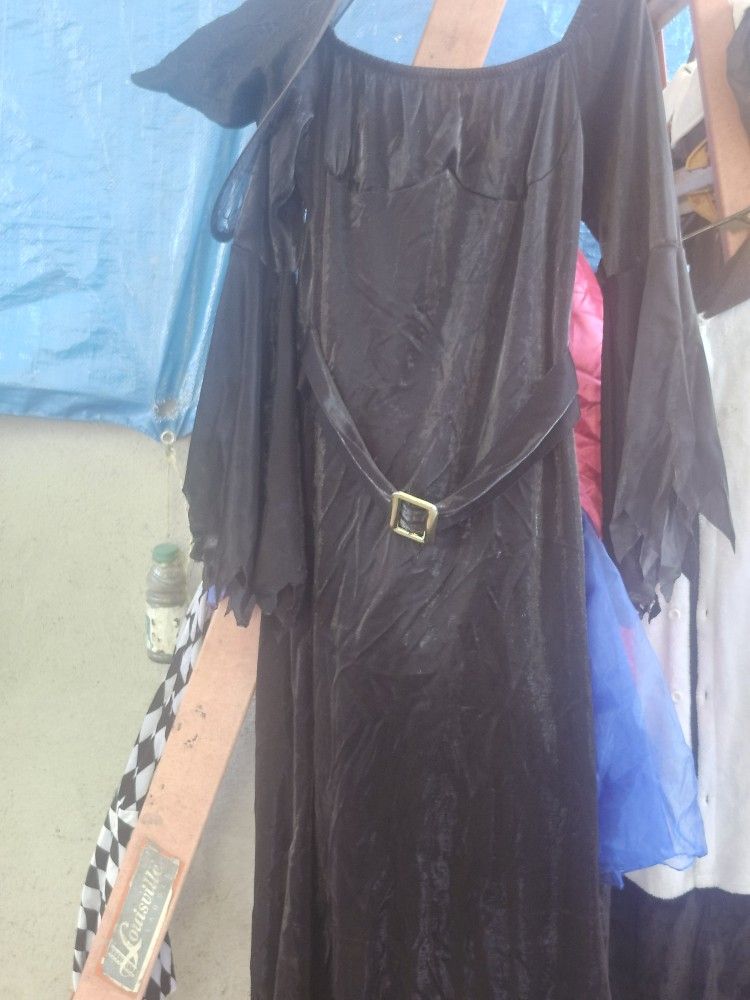 Halloween Costume Witch Size Xl