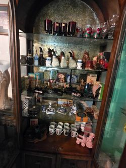 Vintage Avon Collectibles, Decanter, Perfumes, Colognes  Soaps For Sale
