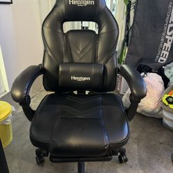 Healgen Gaming Chair