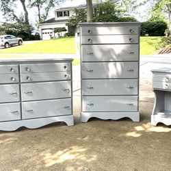 Solid Wood Bedroom Set – $200 OBO