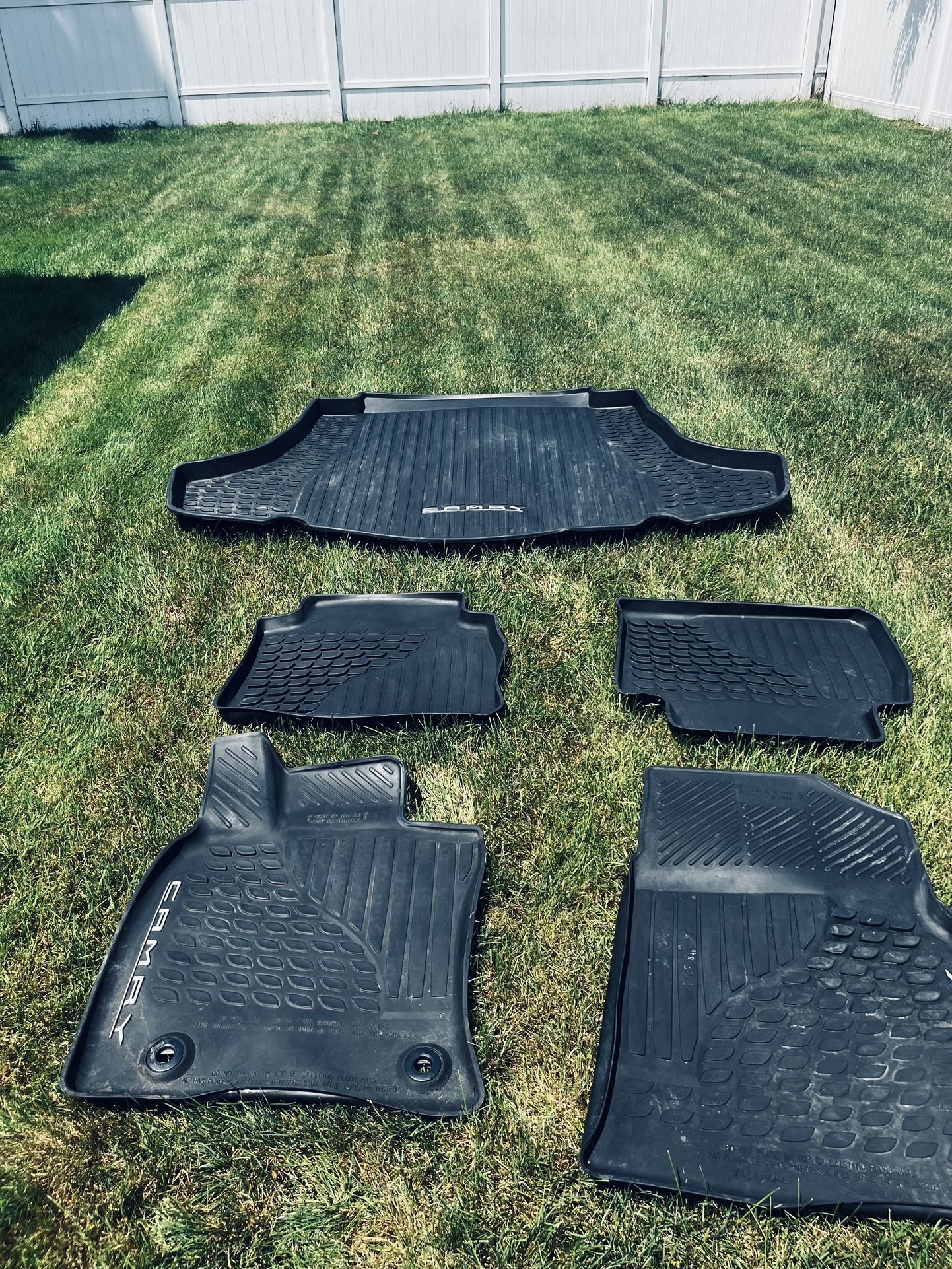Camry 2024-25 Floor mats 