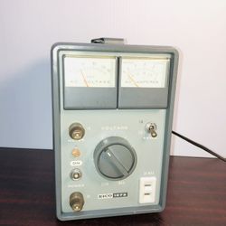 EICO 1073 Variable AC Supply  POWERS ON 