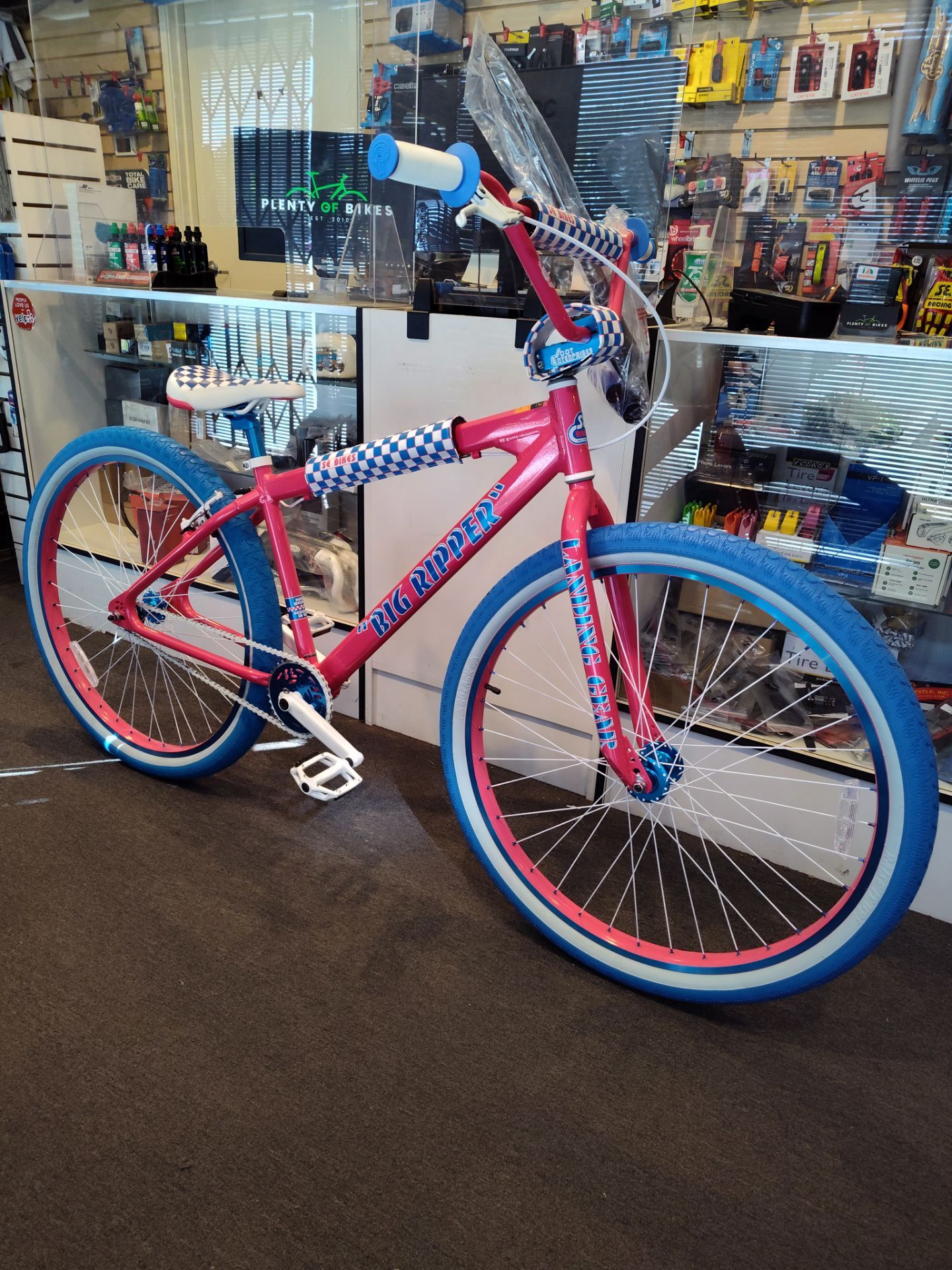 NEW 2026 SE BIG RIPPER 29 HOT PINK BLUE SINGLE SPEED FREESTYLE WHEELIE BMX BIKE