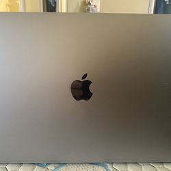 MacBook Air 2019 13 Inch