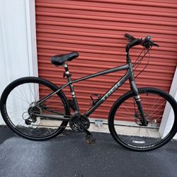 Trek Verve2 L Frame 700 Wheels Hydraulic Disc Brakes
