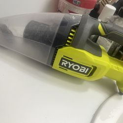 Ryobi Hand vacuum