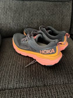 Hoka one tennis shoes size 7 B