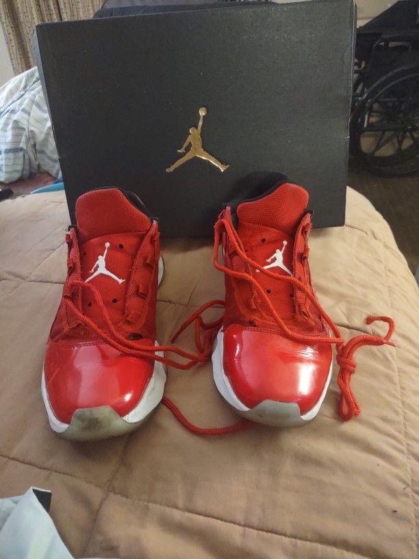 RED JORDANS (low) Worn 3 Times