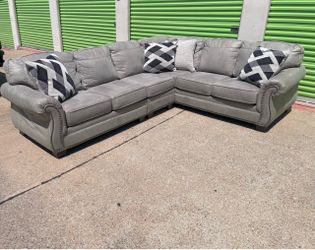 Free Delivery - Modern Grey Sectional Set