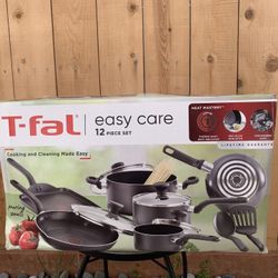 NEW T-Fal 12 PIECE SET
