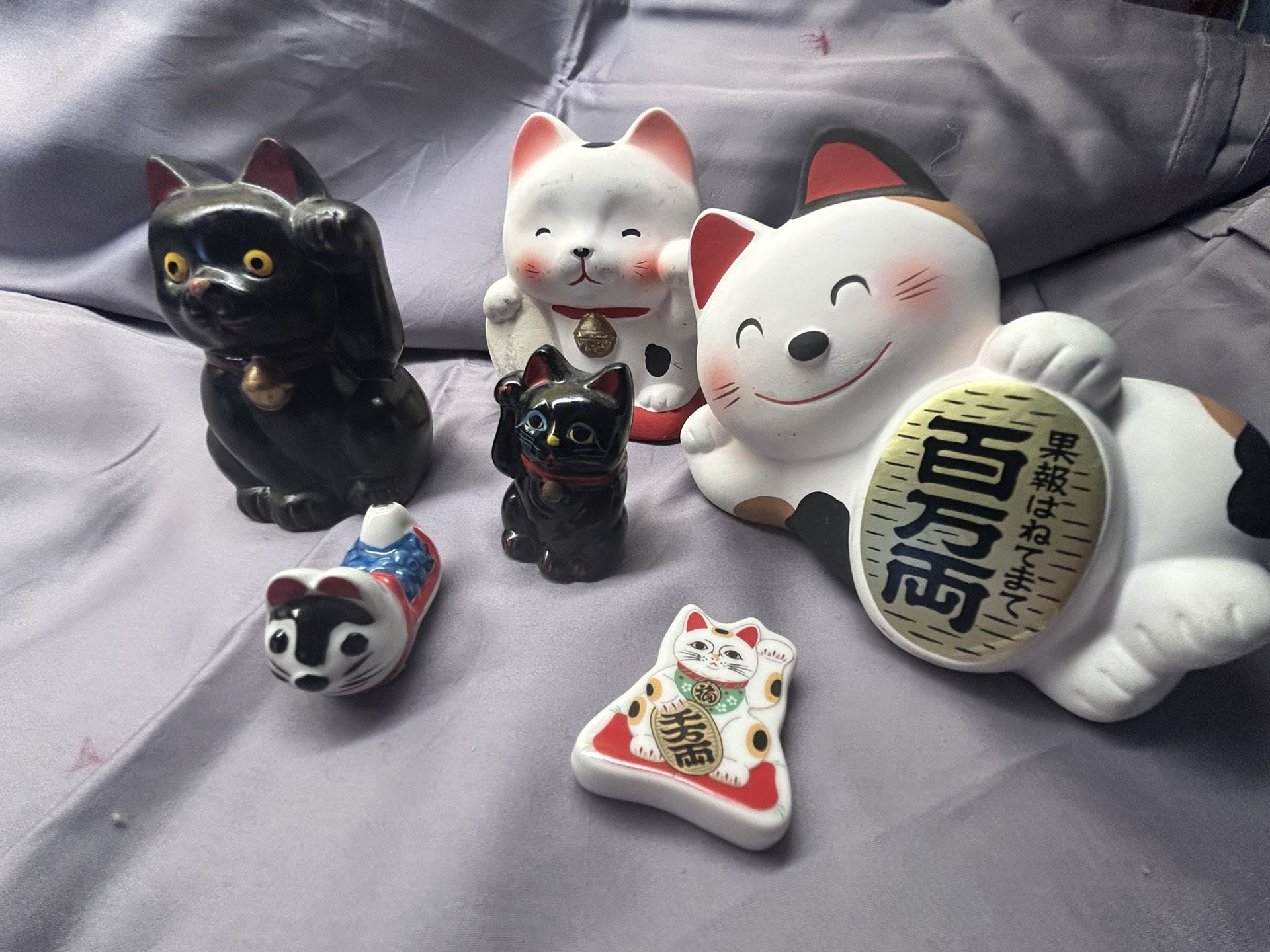 Oriental Cats Figurines