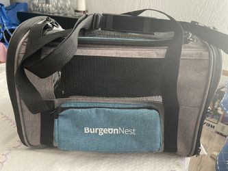 BurgeonNest Animal Pet Carrier Dogs/Cats Under 25 