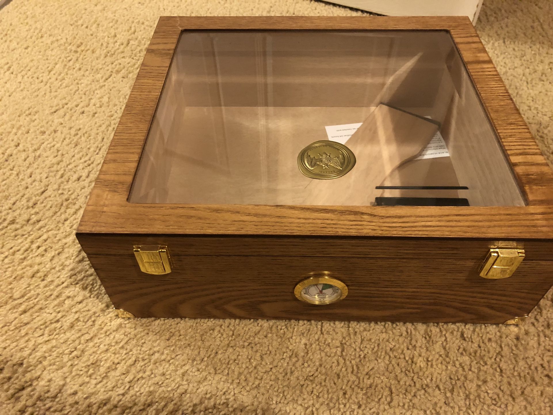 NeverUsed Cigar Humidor