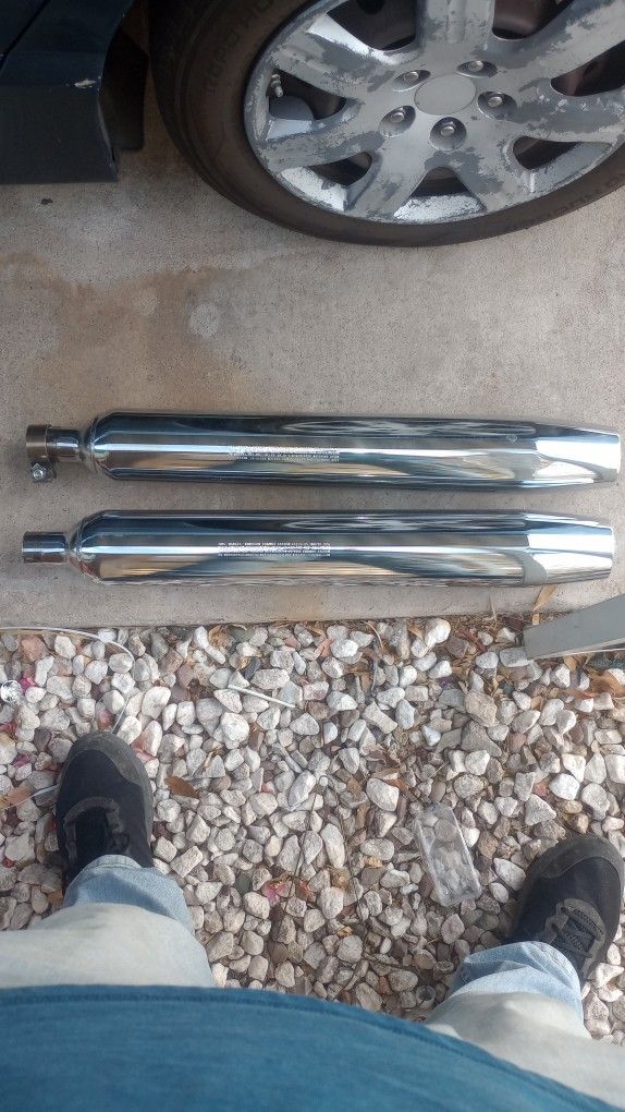 Stock Harley Davidson touring Exhaust/Muffler