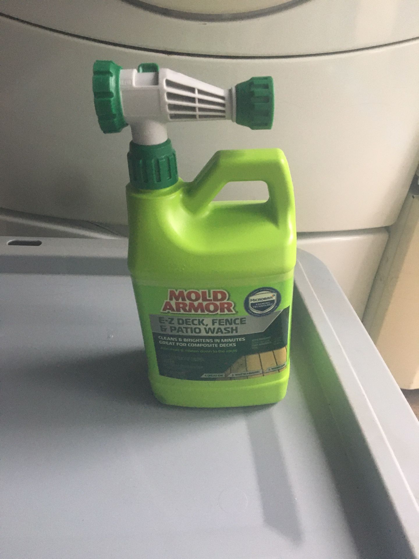 MOLD ARMOR EZ DECK FENCE AND PATIO WASH NEW IN BOTTLE 25AVAIL