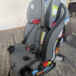 Graco Kids Car Seat Adjustable 