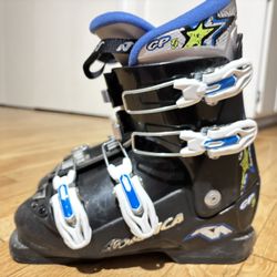 Nordic Kids Ski Boots 23.5