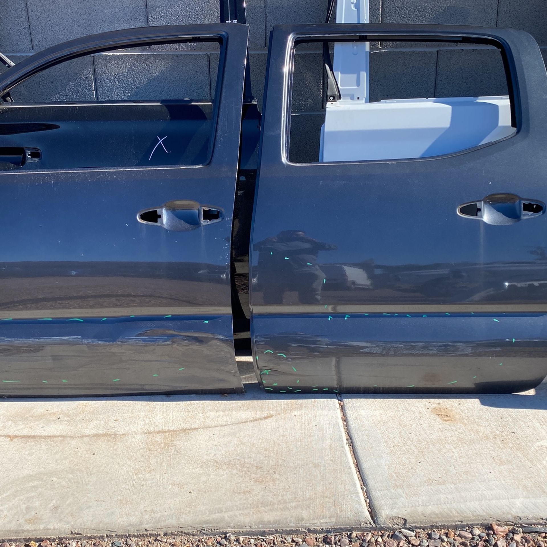 2016/21 Toyota Tacoma Driver Side Doors for Sale in Phoenix, AZ - OfferUp
