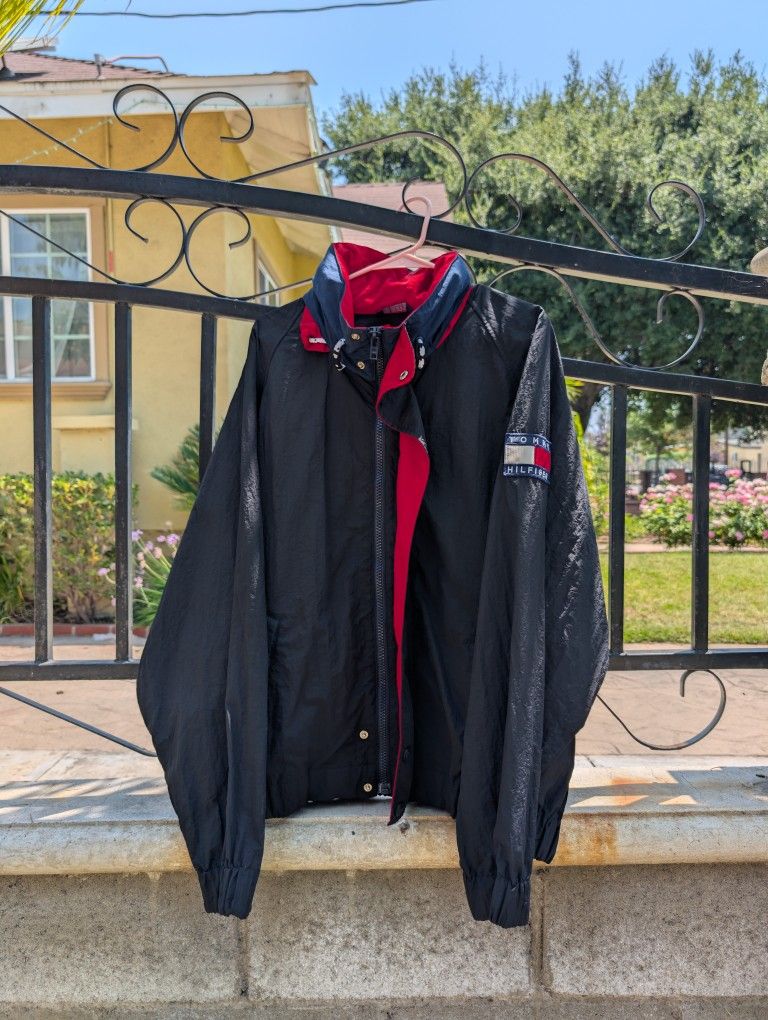 Vintage Tommy Hilfiger Classic Black Windbreaker (Size XL)
