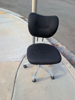 Computer chair