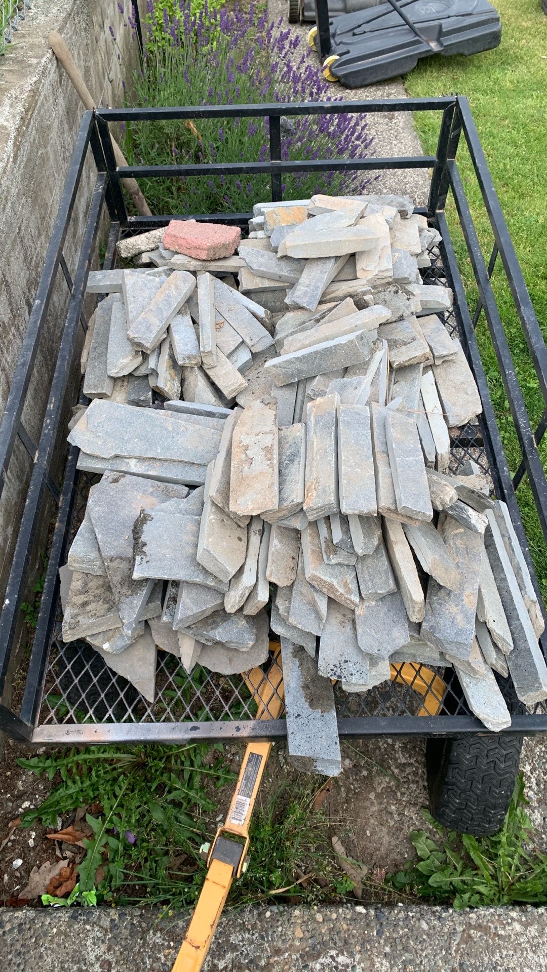Free flagstone