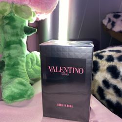 Brand new Valentino cologne🖤