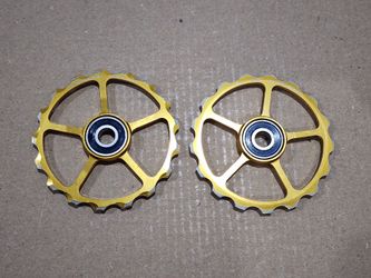 CeramicSpeed Oversized Pulley Wheels 17 tooth Gold Edition