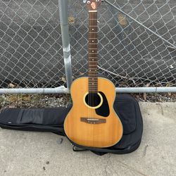 Acoustic Guitar Full Size 