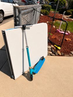 Kids scooters. (5$ for 1 or 7$ for 2)
