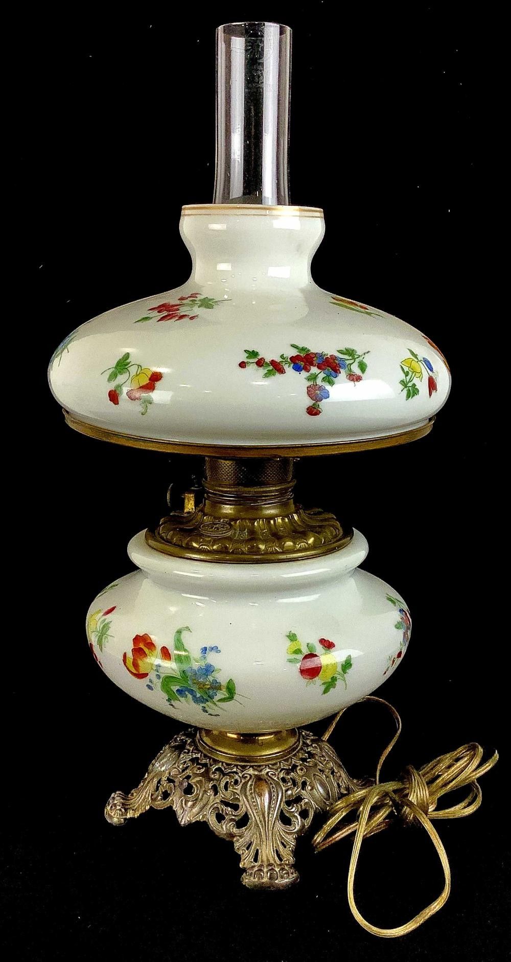 Vintage Hand Painted Boudoir Parlor Lamp