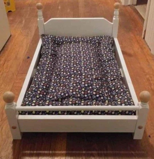 Handcrafted Pet Beds