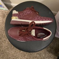 MichaelKors Size 5m  Burgundy 