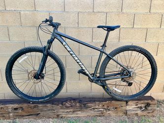 2024 Specialized Rockhopper Elite 29er Mountain Bike 🚵‍♀️ Large Frame  (With Dropper Post Upgrade)