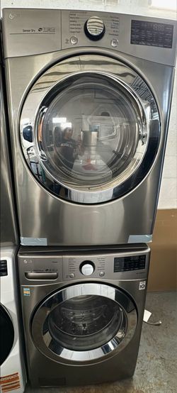 LG Washer & Dryer Set - Stackable - Delivery + Warranty`