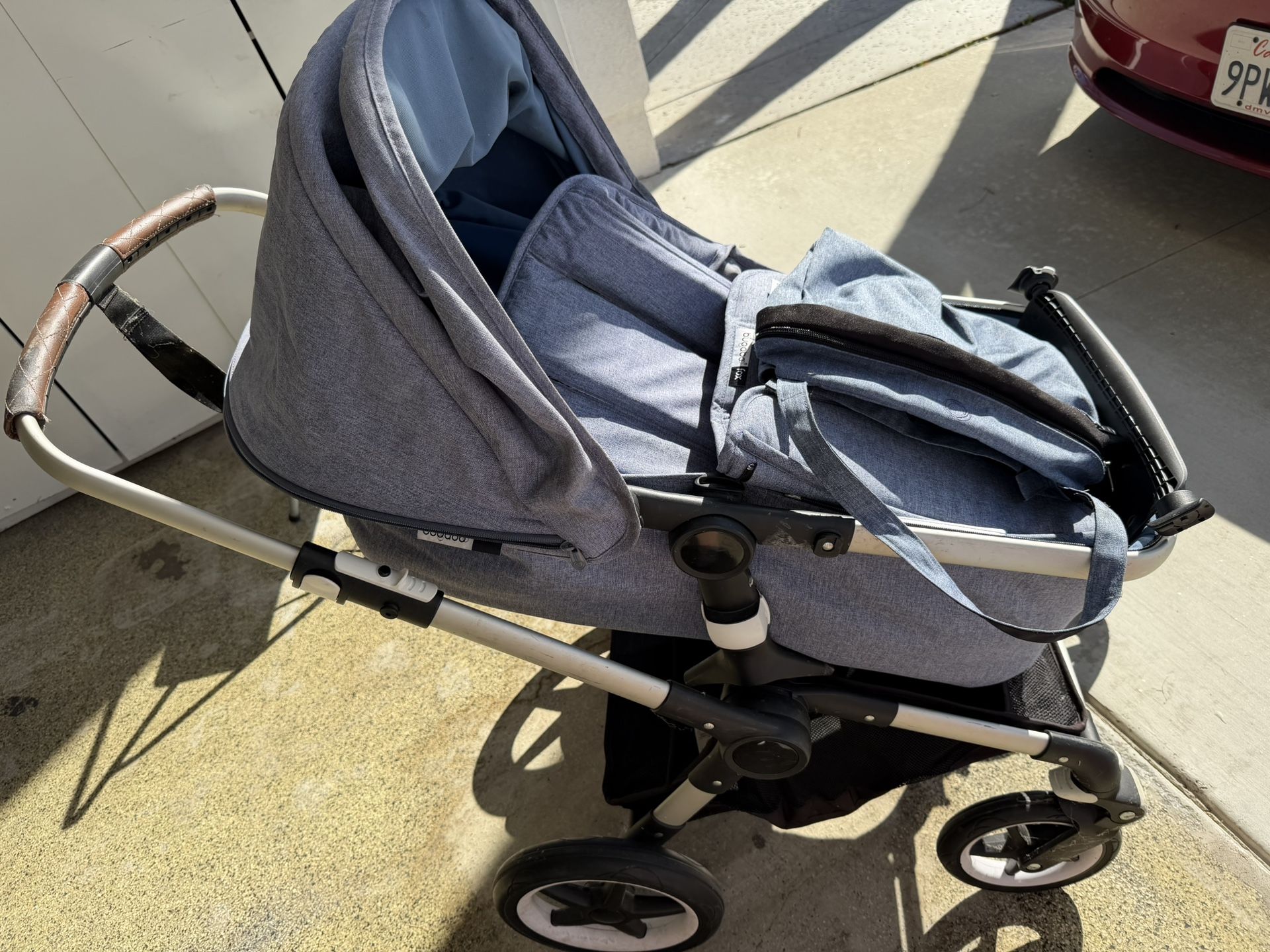 Bugaboo Stroller Frame And baby Bassinet