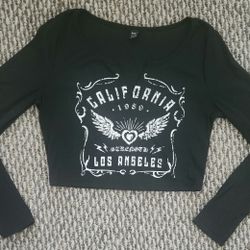Black Graphic Cropped Top