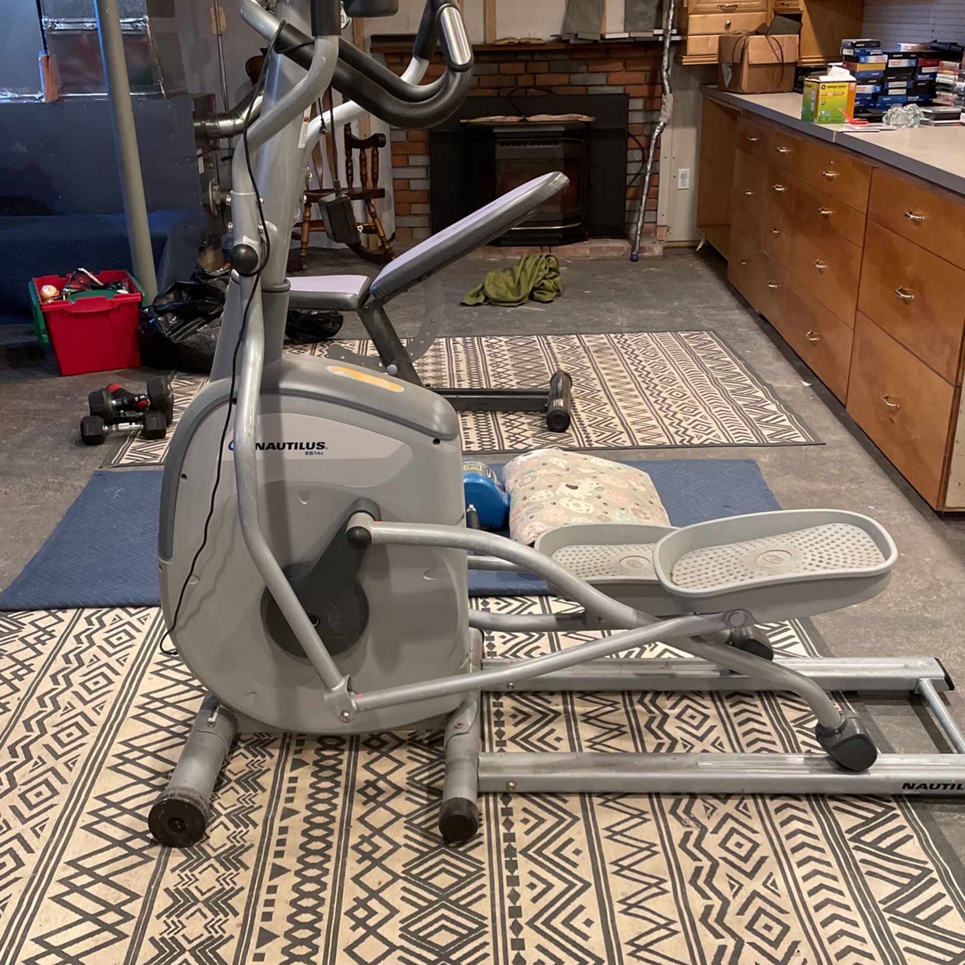 Nautilus E514c Elliptical