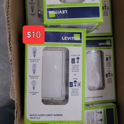 Decora style dimmer switch