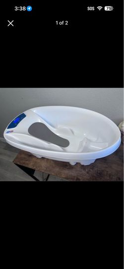 Baby Bathtub with Digital Scale & Temperature Monitor