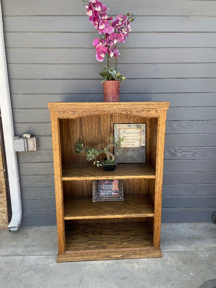 Bookshelf