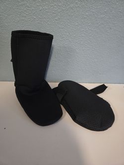 Water boots, shoes surfer size M