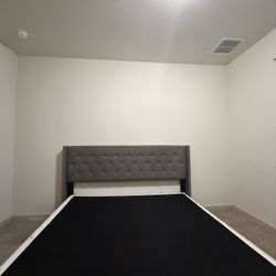 King Bed And Box Spring 