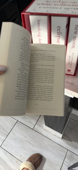 The Twilight Saga White Collection