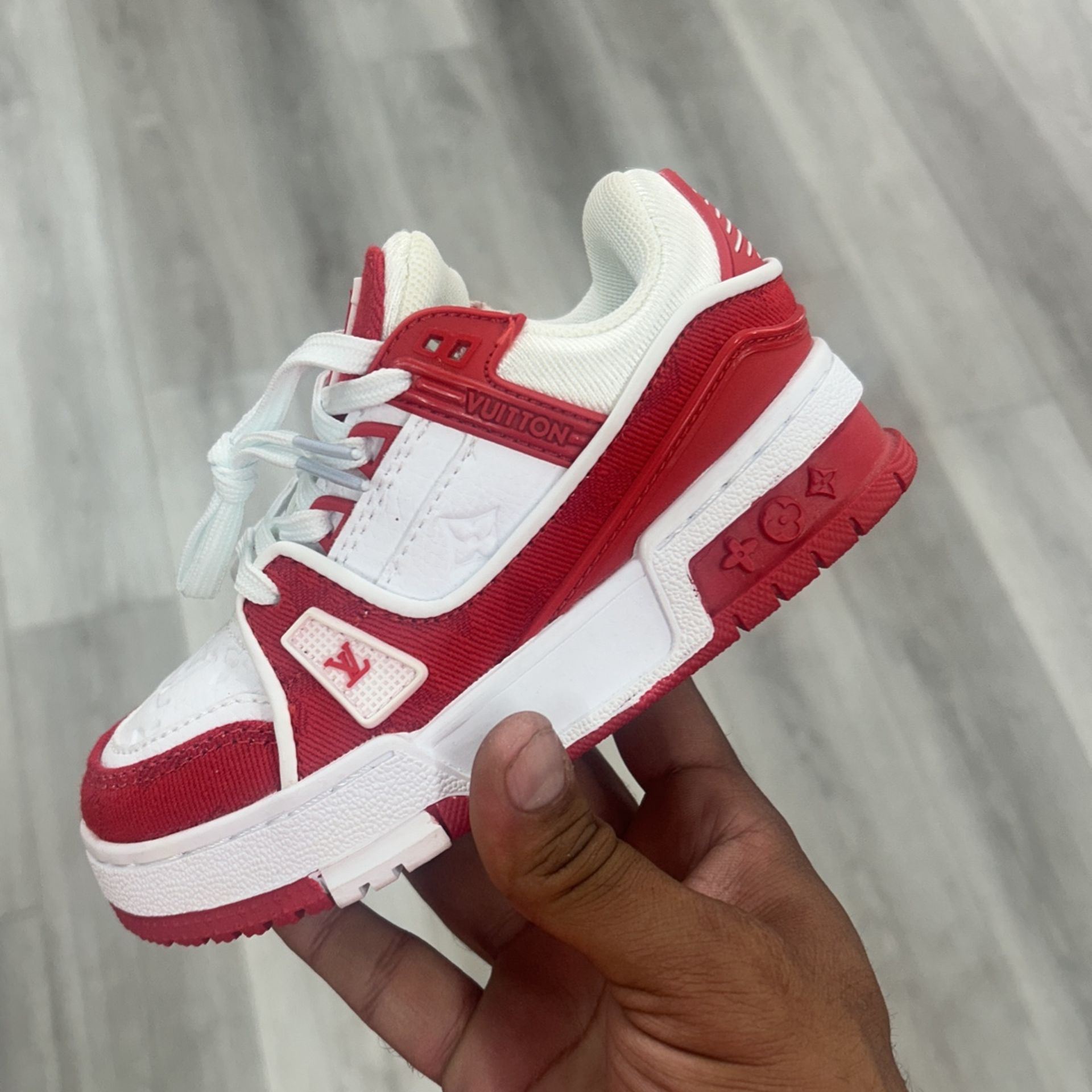 🔥back to school kids shoe size 12c-3y