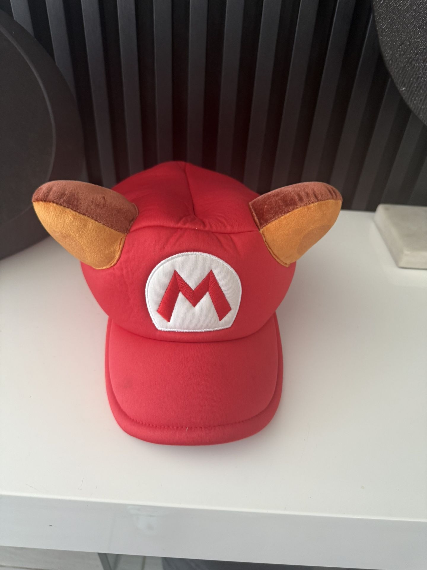 Bioworld The Super Mario Video Game Raccoon Red Cosplay hat with ears
