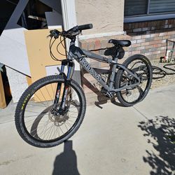Kona 26inch mt bike